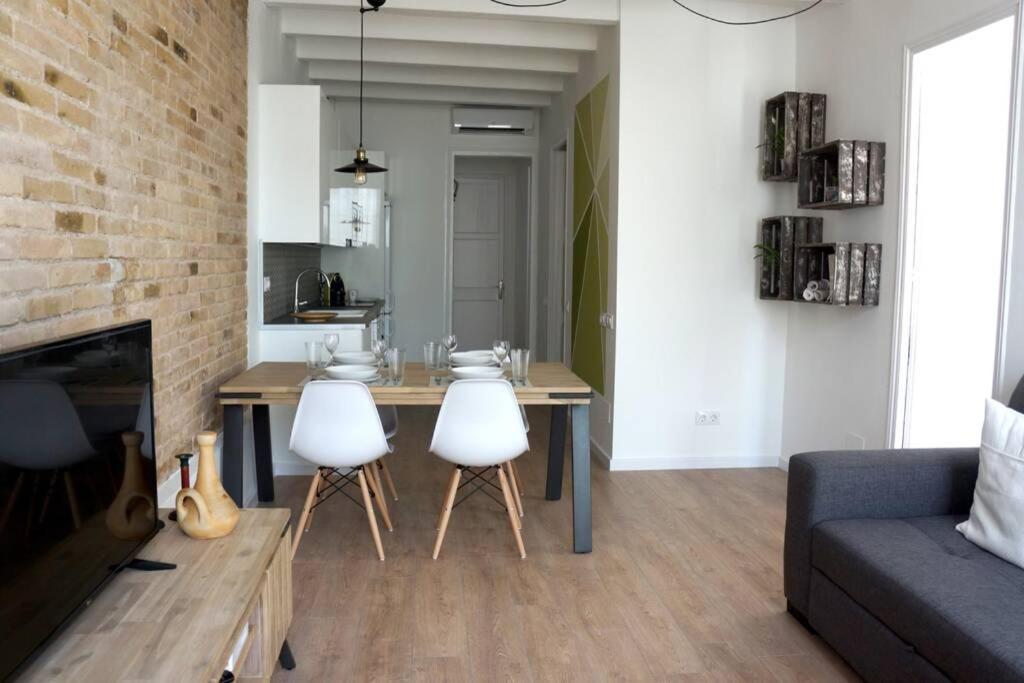 Barcelona Industrial Style Apartment L'Hospitalet de Llobregat Exteriör bild
